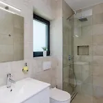 بيت للعطل Four-bedroom In Mali