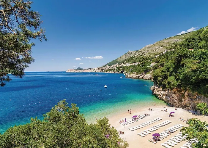 Four-bedroom In Mali Zaton (Dubrovnik-Neretva)