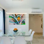 Four-bedroom In Mali Zaton (Dubrovnik-Neretva)