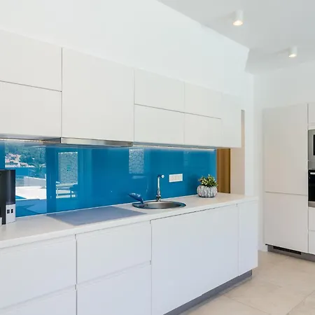 Four-bedroom In Mali