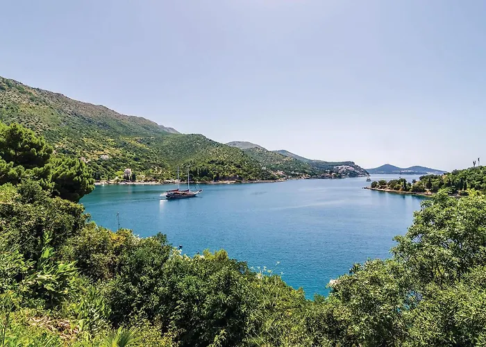 Four-bedroom In Mali Holiday home