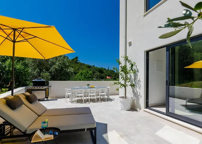 Four-bedroom In Mali *